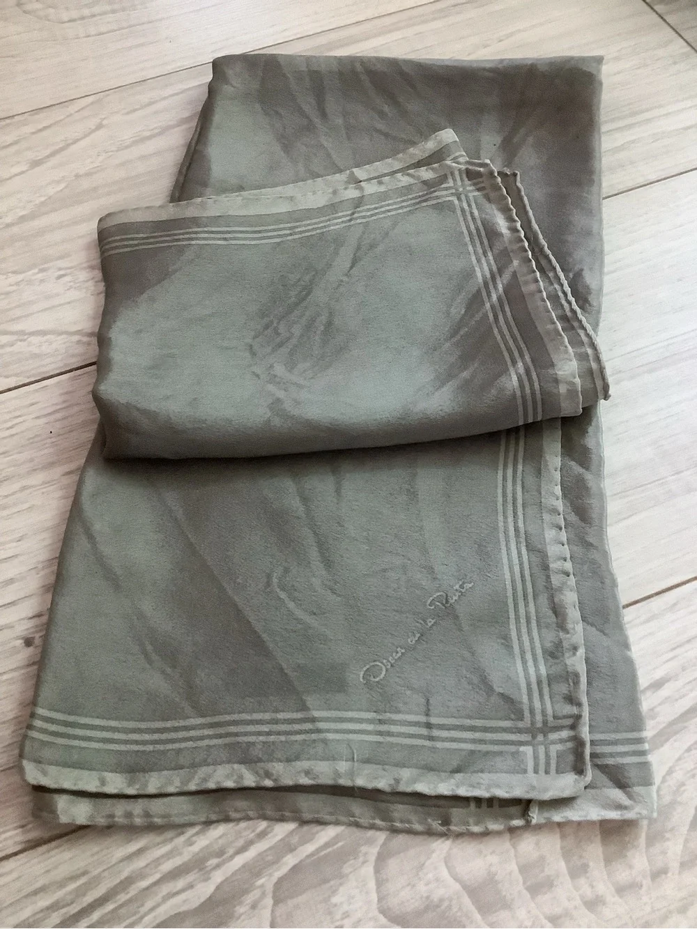 Oscar de la Renta Silk Square Scarf